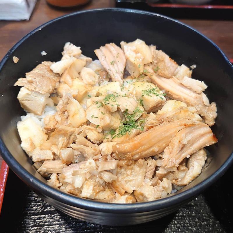 ヨーロッパライス(暗黒中華そば 雷電)