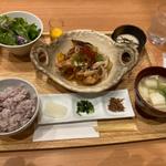 鶏と野菜の黒酢あんかけ定食(花あかり イオンモール新瑞橋)