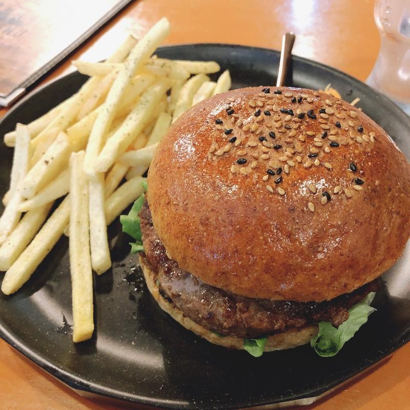 照り焼きバーガー(薬膳カフェ ギャラリー くこのみ )