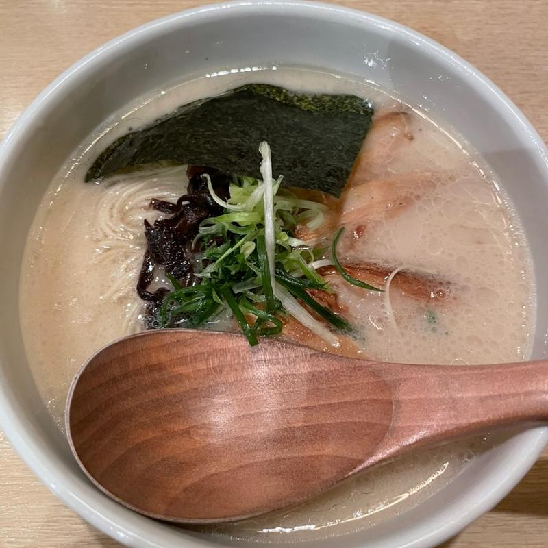 (らーめん麺泥棒 西九条店)