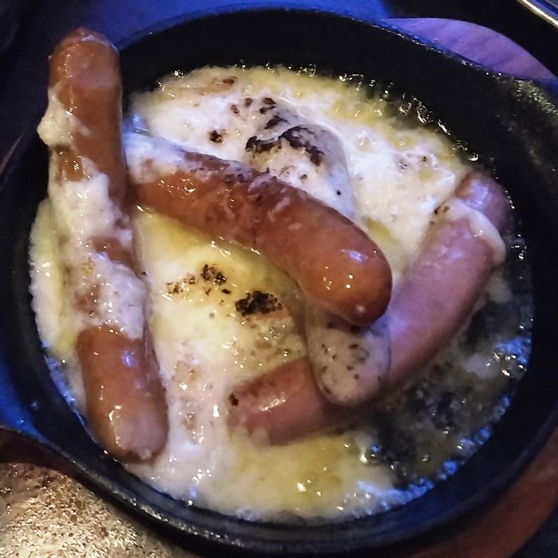 ソーセージ盛り合わせ(Bar　BATTERY （バーバッテリー）)