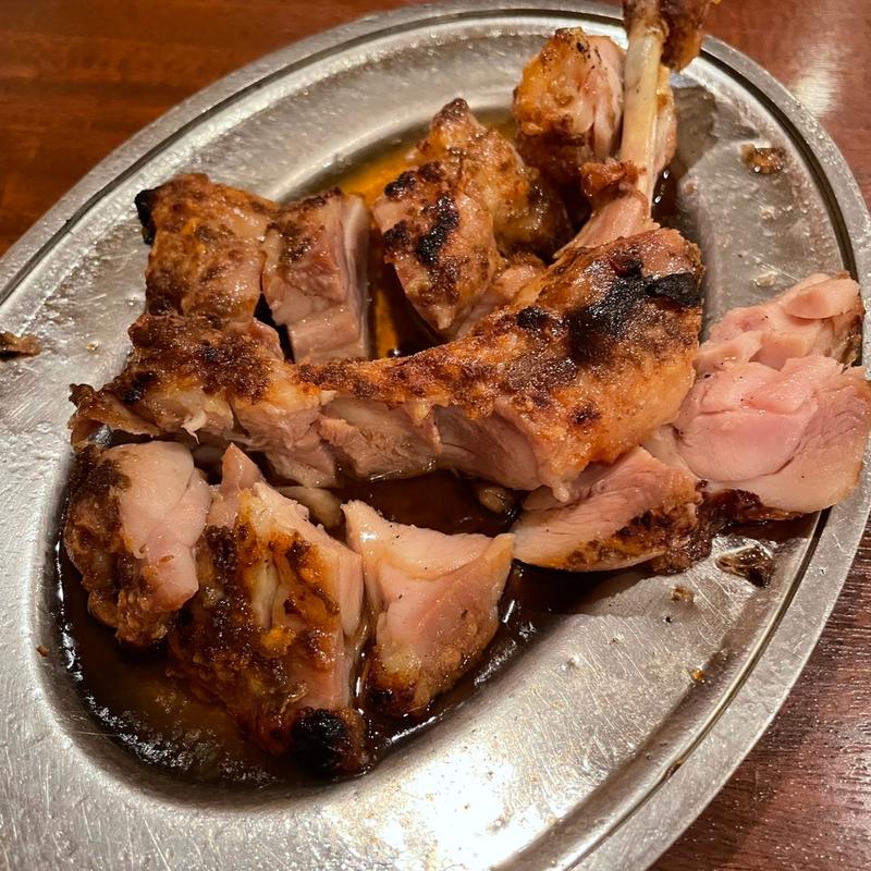 ひなどり　カット(骨付鳥 一鶴 西梅田店)