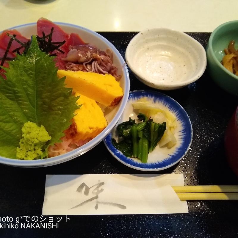 本マグロ丼　赤身(よしむら)