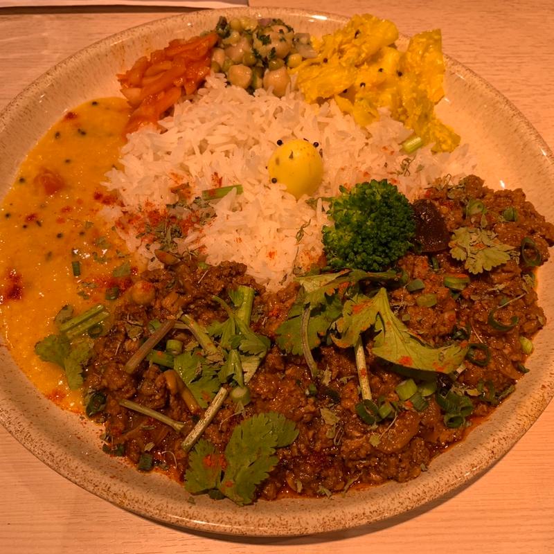 (スパイスカレー KERAKU)