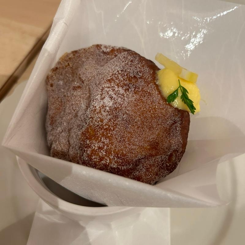 生レモン　〜レモンカスタード×生クリーム〜(DONNA donut 梅田)