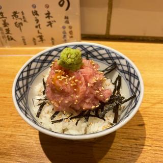 トロたくちらし(きたかた食堂 神保町店)