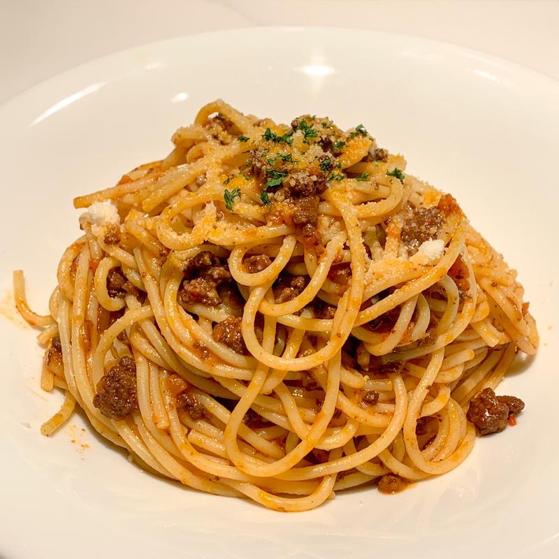 牛肉ボロネーゼ(パスタ＆ピッツァ　ウオタ)