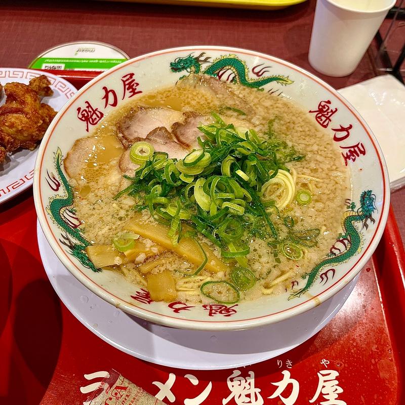 コク旨ラーメン(ラーメン魁力屋 ｍｏｚｏワンダーシティ店)