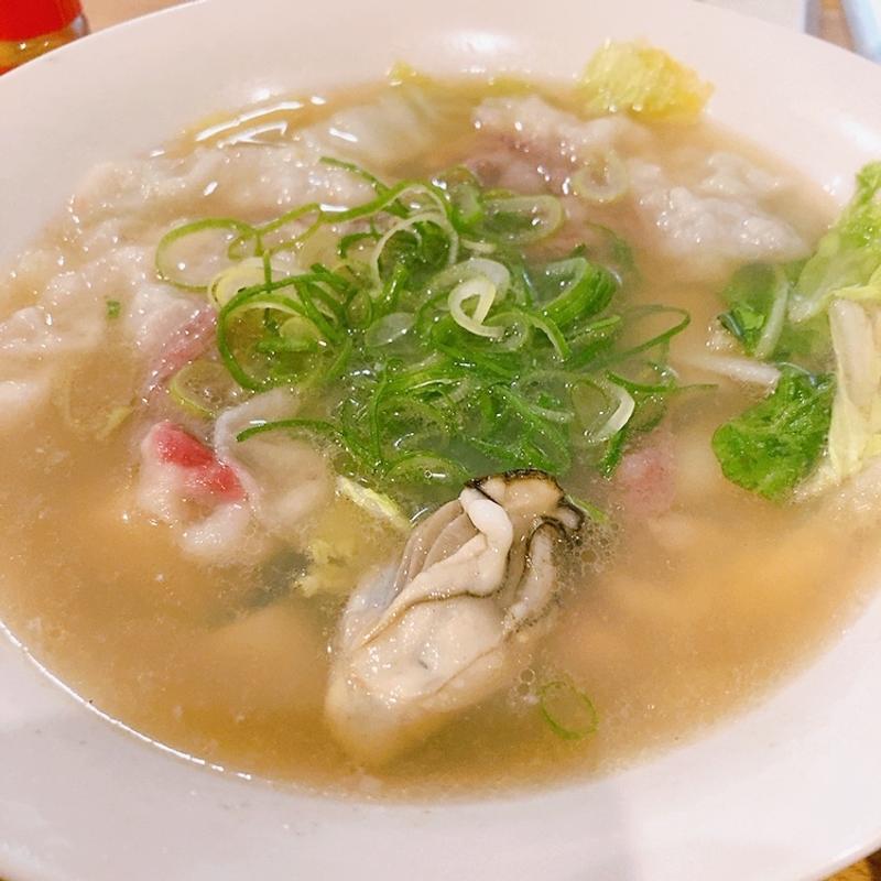 牡蠣とコウネの花山きしめん(Koharu亭 （こはるてい）)