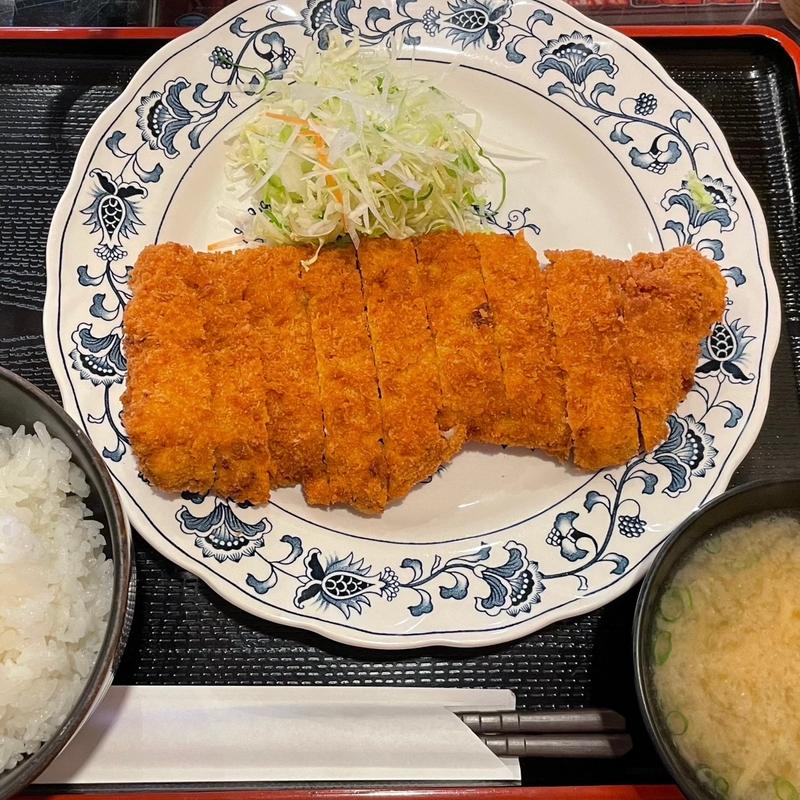 ジャンボとんかつ定食(喫茶店 ロン)