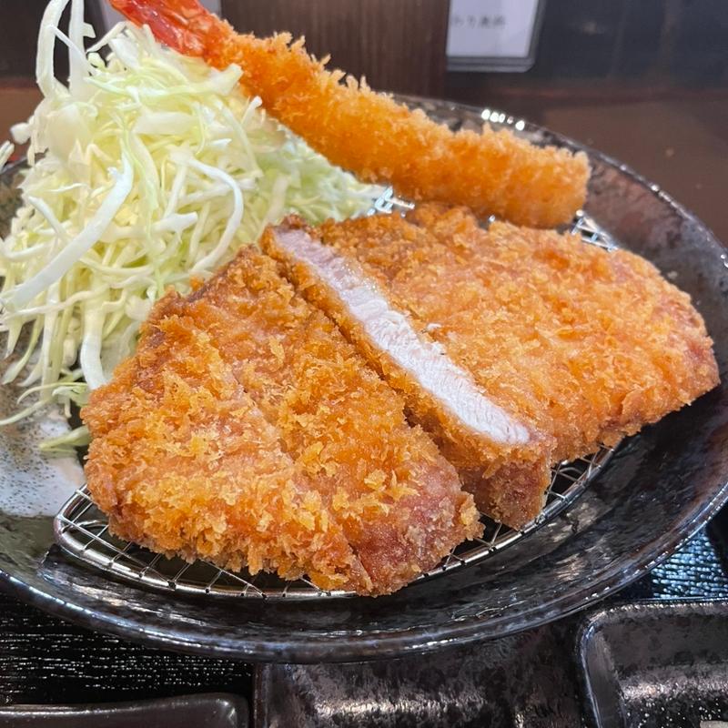 ロース&エビフライ定食(とんかつ 天の川)