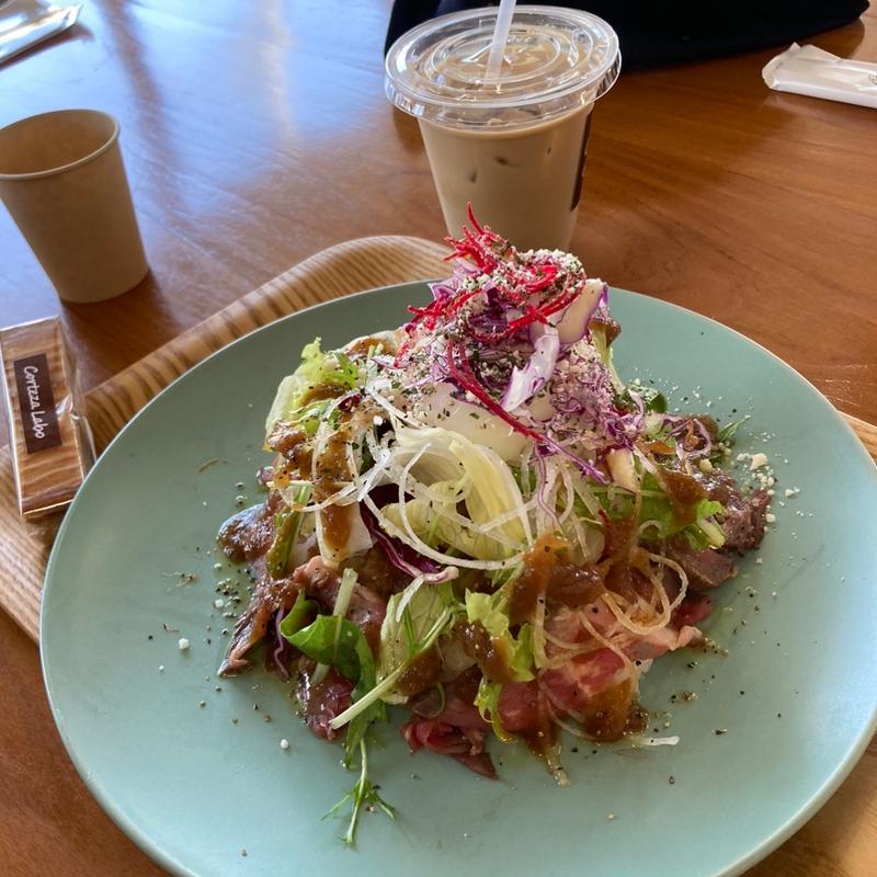 ローストビーフ丼(オーガニックガーデン 茅ヶ崎)