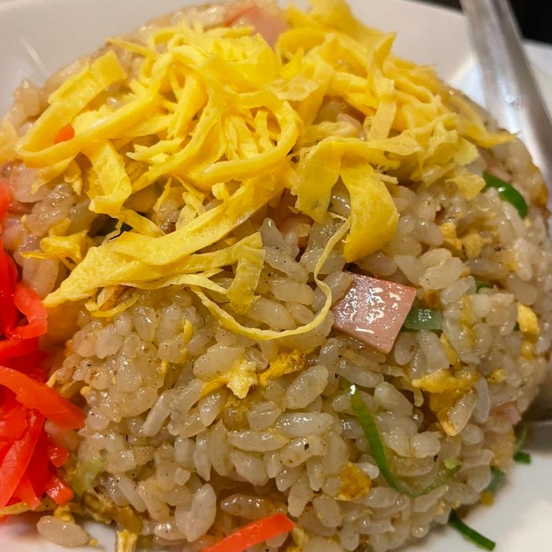 チャーハン(夜来香 栄本店 （いえらいしゃん）)