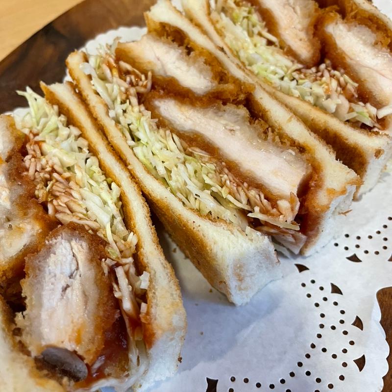 チキンカツサンド(コンパル 平和店)