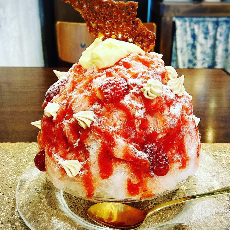 苺みるくカスタード(Aiuto Yokohama Hanasakicho アイユート)