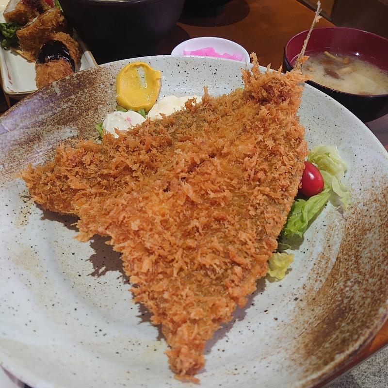 アジフライ(めし処よこた )