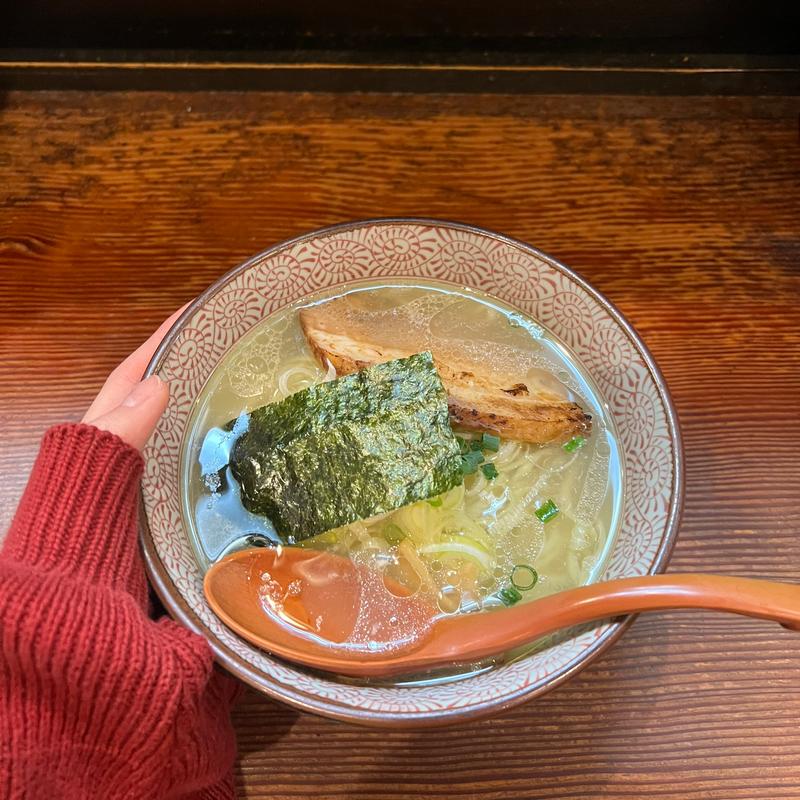 淡麗琥珀そば（塩）(麺や燦虎)