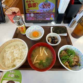 牛たまかけ朝食 (ごはんミニ)(すき家 横浜上郷店 )