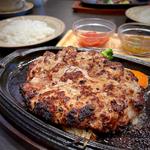 メガハンバーグ(TOBU ステーキ＆ハンバーグ)