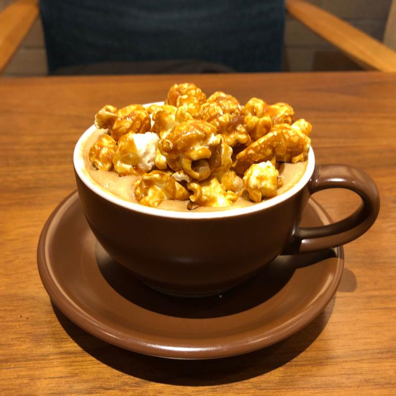 ポップコーンキャラメルラテ(むさしの森珈琲 蕨店)