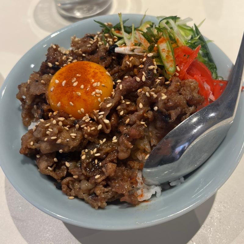 炙り豚みそ飯(かふー)