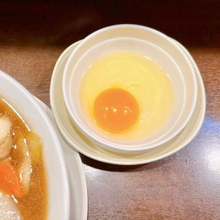 生卵(濃厚中華そばスタミナ軒)