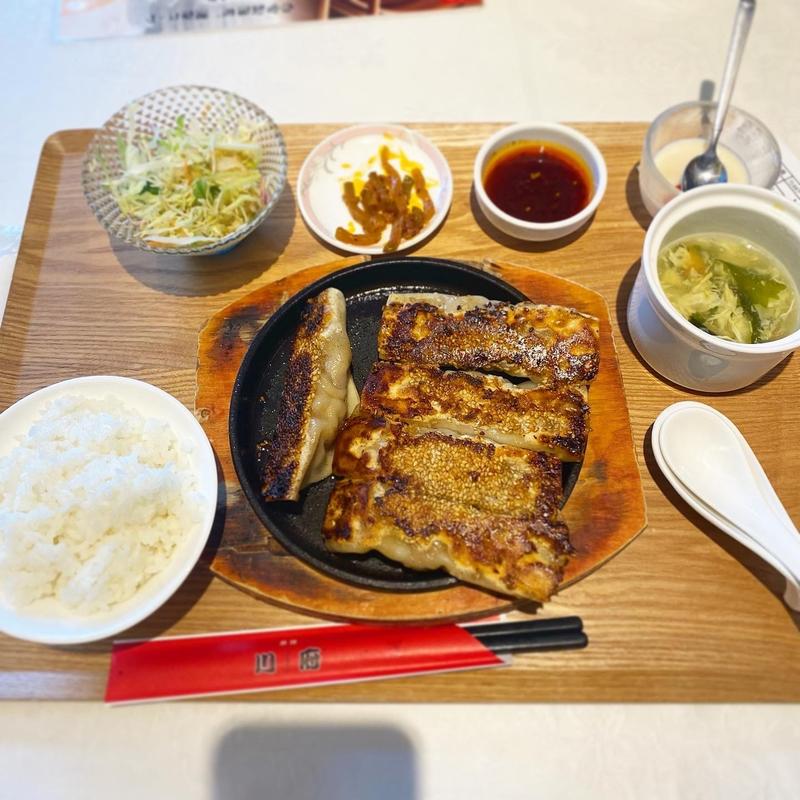 鉄板餃子(麻辣川府～マーラーセンフ～ 銀座インズ店)