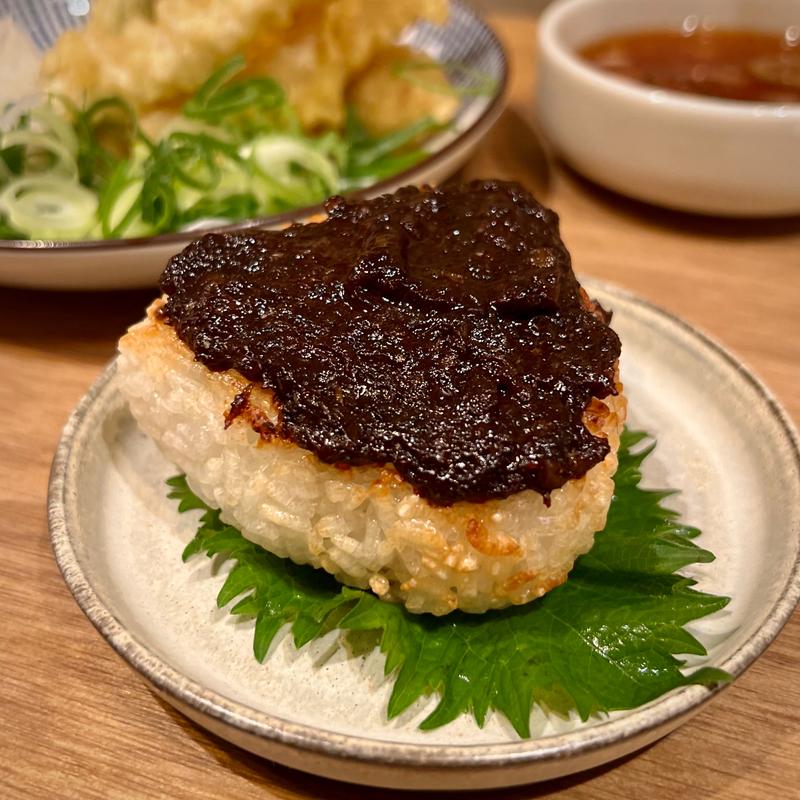 ふき味噌焼おにぎり(西口アオギリ)