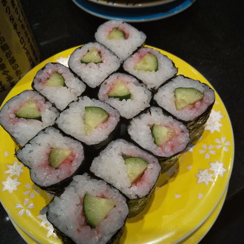 梅きゅう巻(廻る富山湾 すし玉 富山駅店 )