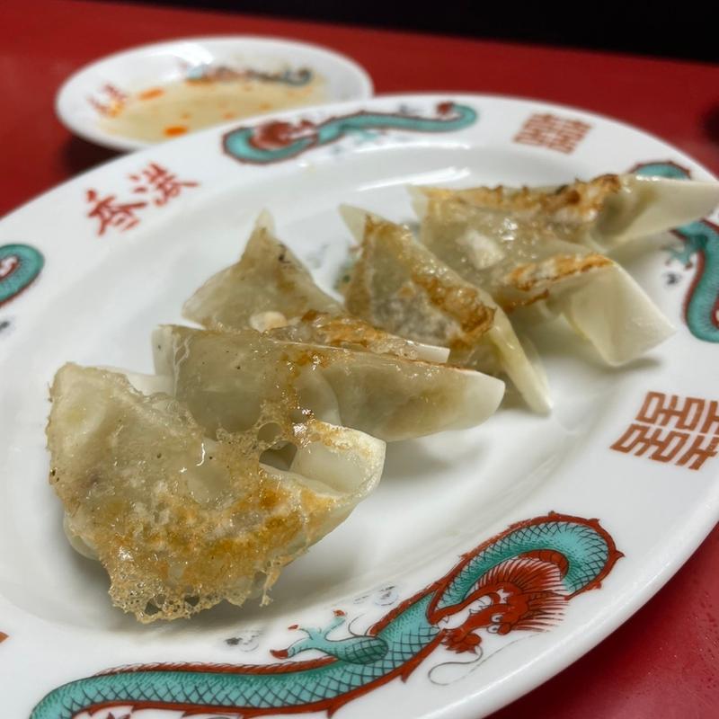 ギョーザ(一人前六個)(香港)