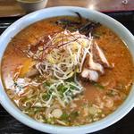 ピリ辛ラーメン大