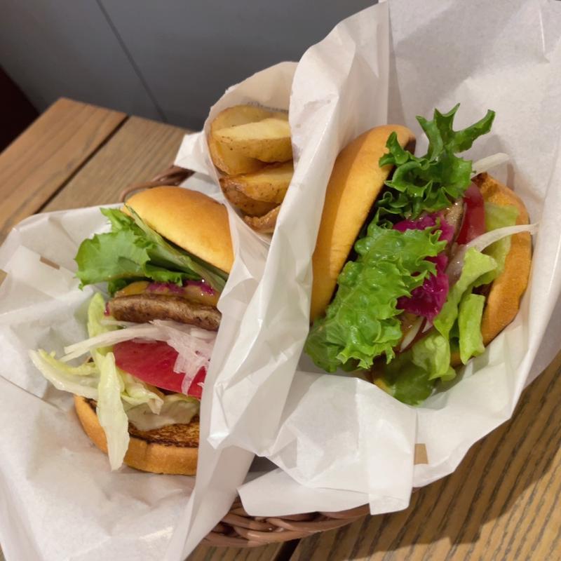 ガーデンサラダバーガー(フレッシュネスバーガー ピーコックストア千里中央店 （FRESHNESS BURGER）)