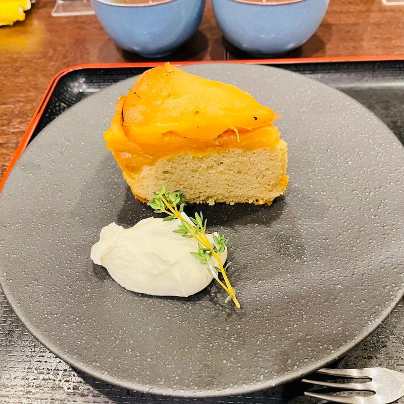 蕎麦粉のアップルケーキ(のもと屋作吉)