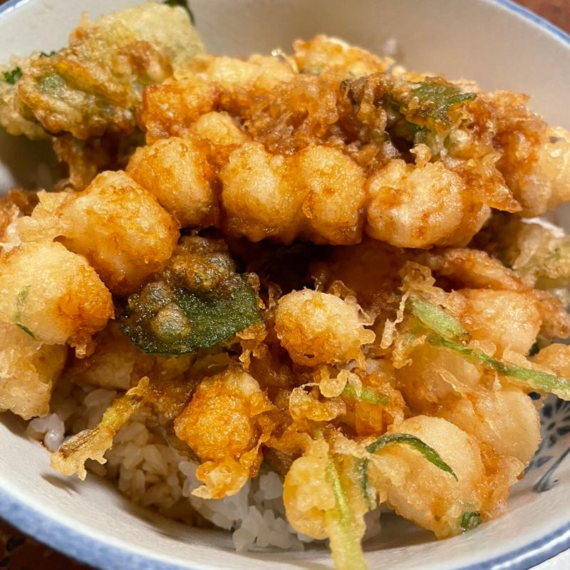 小柱かき揚げ天丼(天重本店)