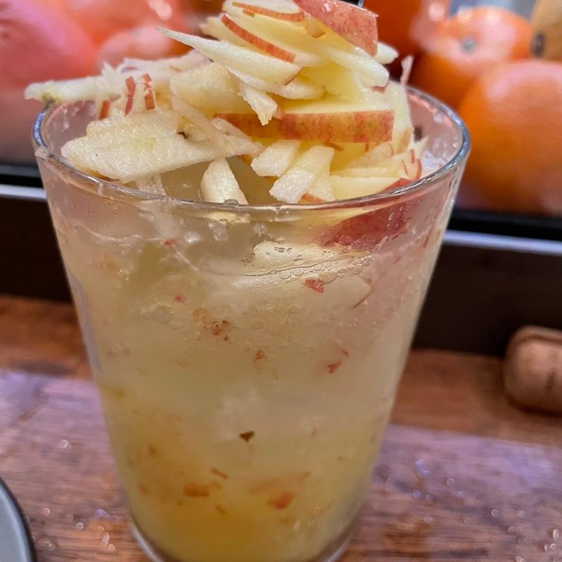 禁断のりんごサワー(トーキョーサワースタンド)