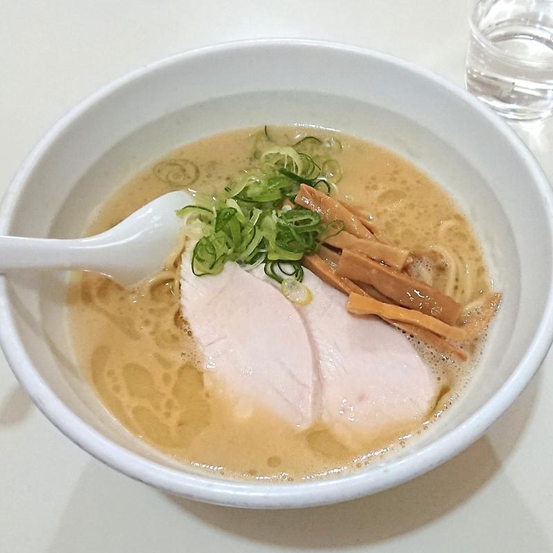 鶏白湯醤油らーめん(らーめん　れんげ )