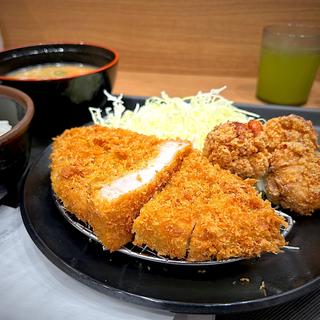 上ロースかつ＆唐揚げ定食 豚汁セット(松のや 仙台中央店)