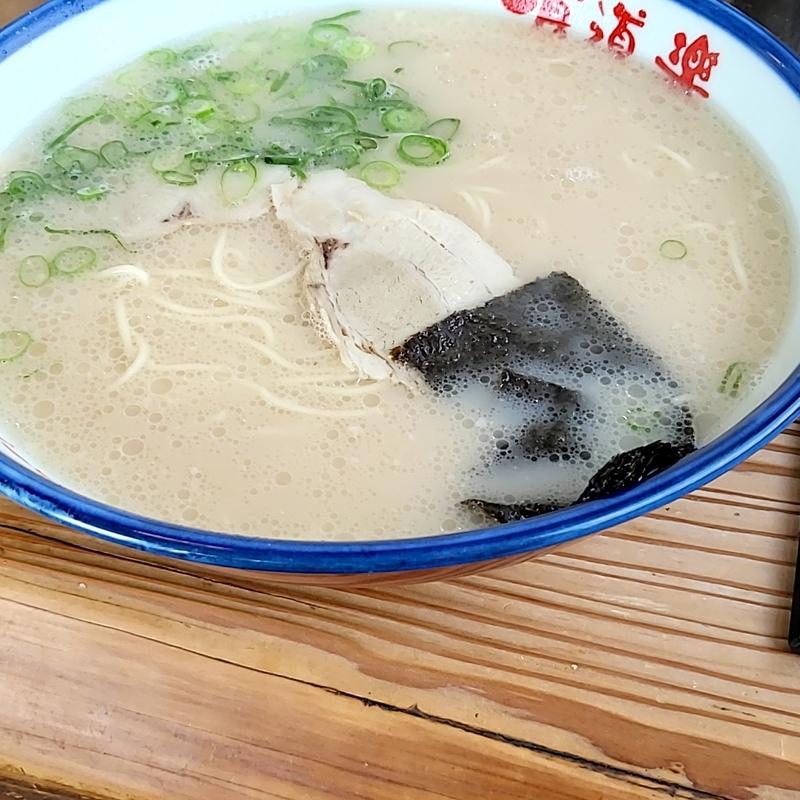 ラーメン(佐賀ラーメン 喰道楽 三日月店 )