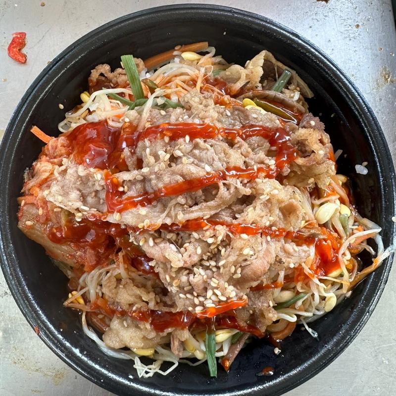 ビビンバ丼(お弁当屋さん)