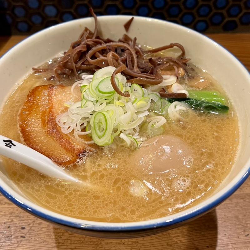 (自家製麺 啜乱会)