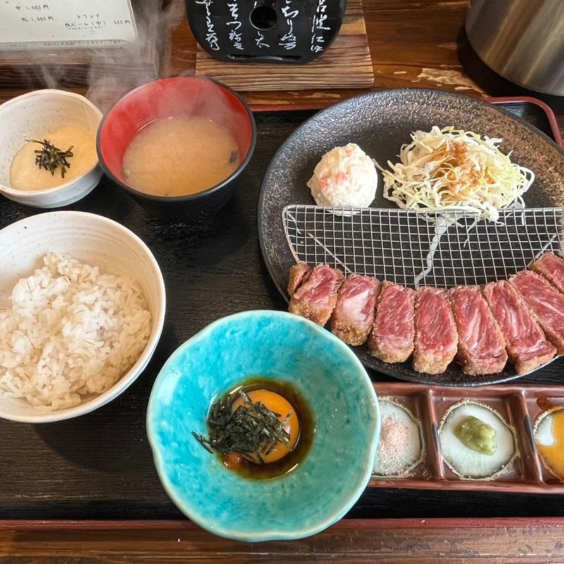 (牛かつ専門店 うし寅)