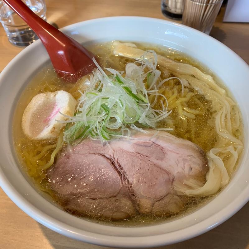 塩ラーメン(ラーメンマルエス食堂)