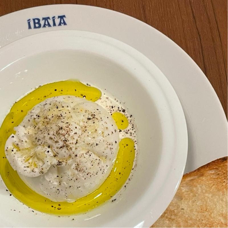 ブッラータチーズ(IBAIA)