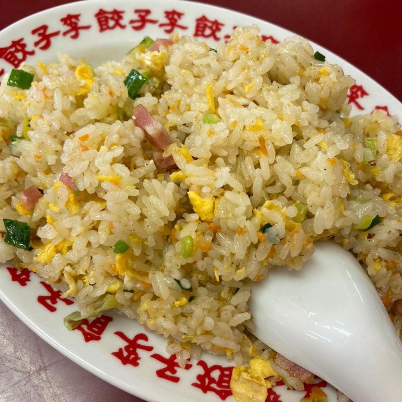 チャーハン(餃子 李)