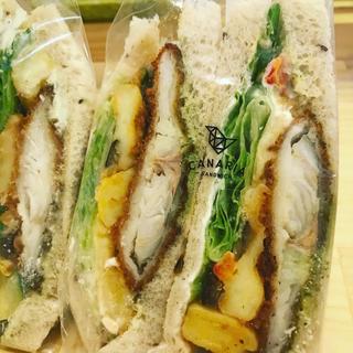 白身魚と野菜サンド(カナリアサンドイッチ)