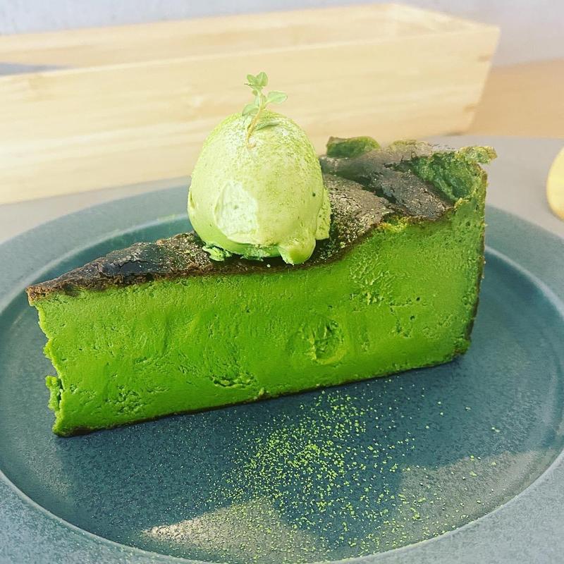 抹茶のバスクチーズケーキ(202カリー堂)