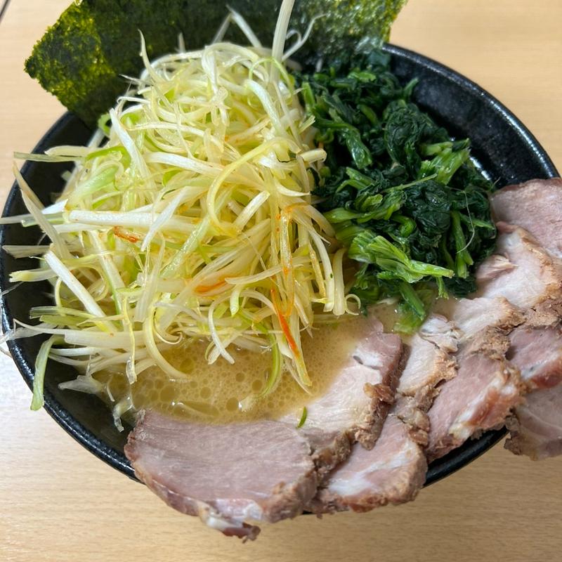 ネギチャーシュー麺(一二三家 （ひふみや）)
