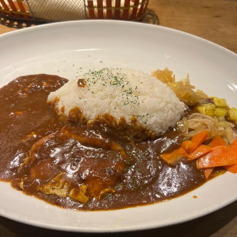 プレーンカレー(温玉トッピング)(カレー屋 SUN)