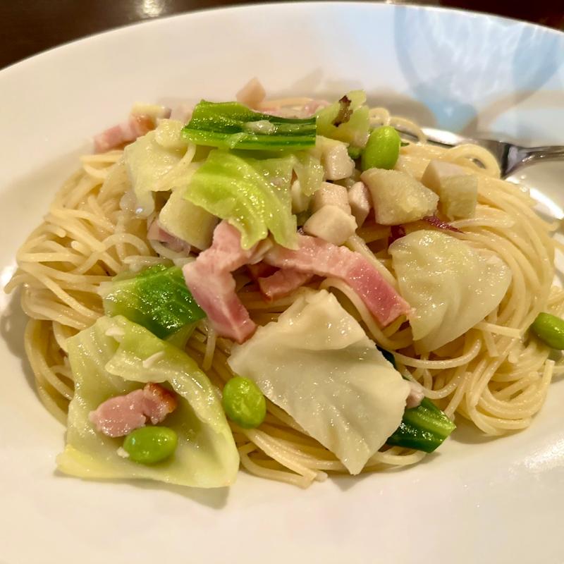 アンチョビベースの塩味パスタ(デニーロ神田店)