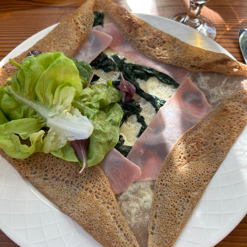 そば粉のクレープ(Chez Lindsay)